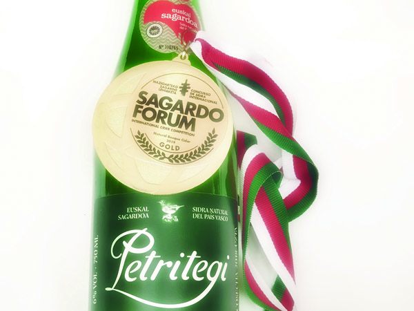 Oro para la sidra Petritegi